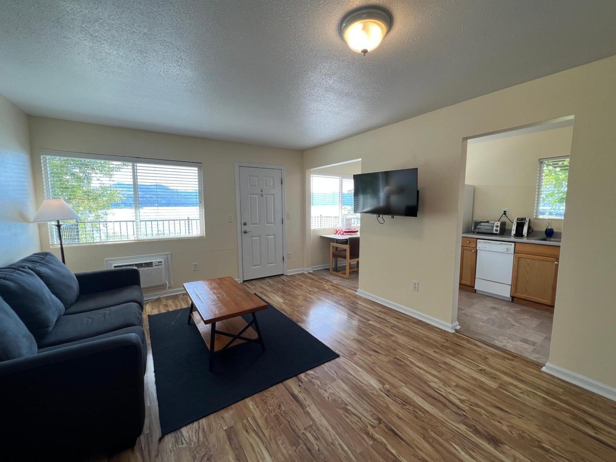 Clear Lake Cottages&Marina Clearlake Rum bild